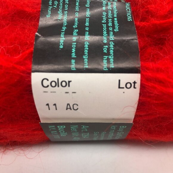 12 Skeins Bucilla Pouffe Yarn Balls Acrylic Wool Red Dye Lot 11 AC - Picture 4 of 5